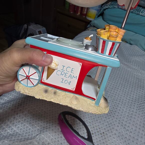 YANKEE CANDLE ICE CREAM CART HANGING WAX TART BURNER - Picture 5 of 9